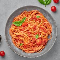Ingredientes para hacer espagueti rojo